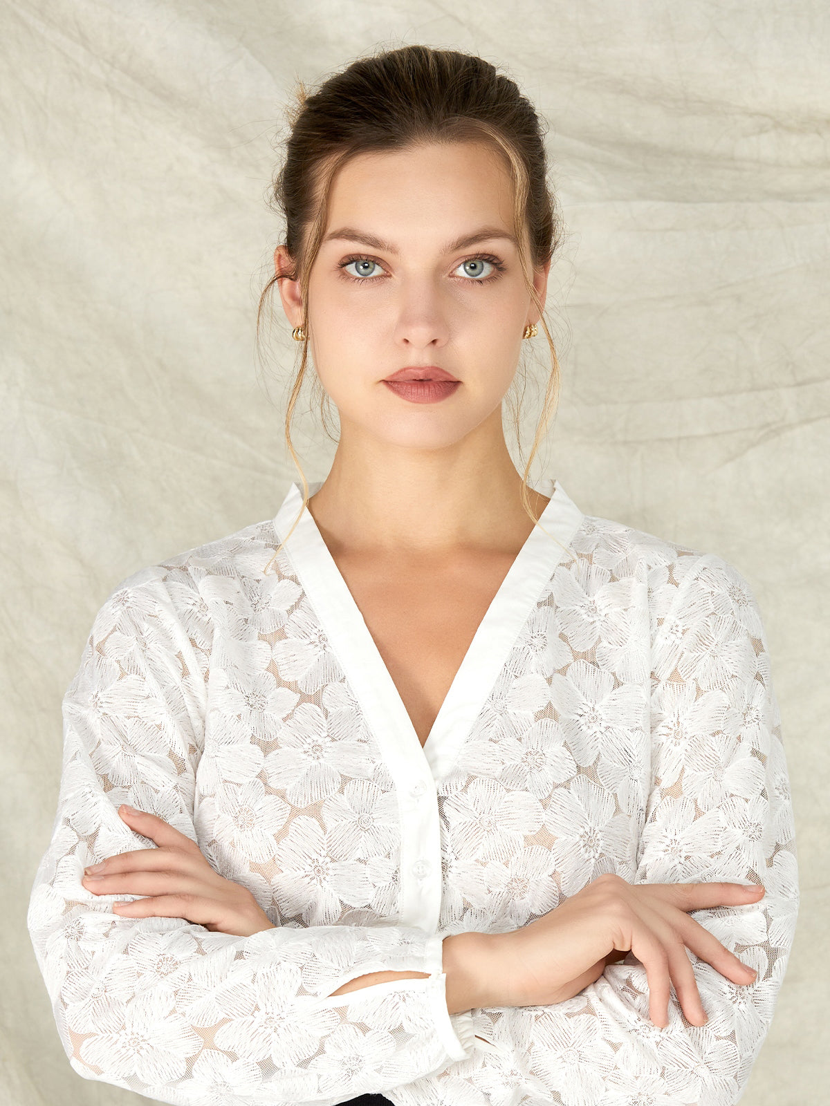 Deutsche Tracht im Urban Look: Die Dirndl als Style-Chameleon für jede Jahreszeit