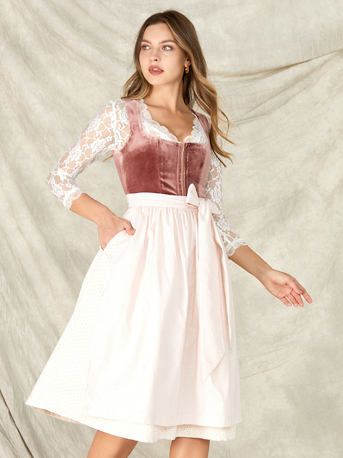 Dirndl-Styling in 3 Tagen: Vom Traditionellen zum Modernen