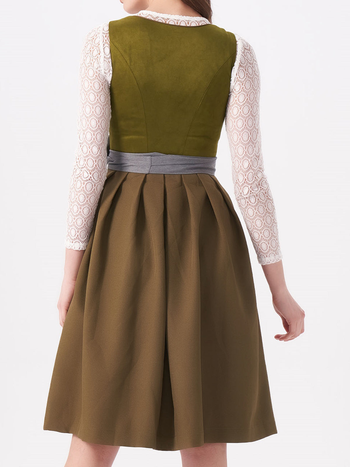 Dirndl Styling: Schnell und Effektiv zum perfekten Dirndl-Look