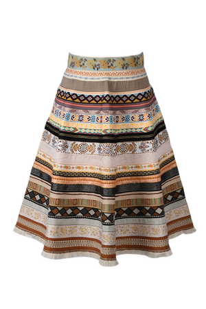 Dirndl genopdaget: Fra Oktoberfest til kontoret – 5 alsidige stylingformler til enhver lejlighed