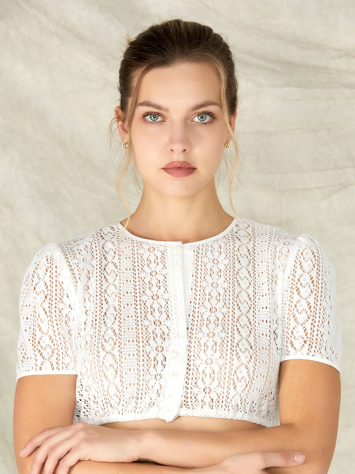 White short-sleeved lace dirndl blouse Iliana 