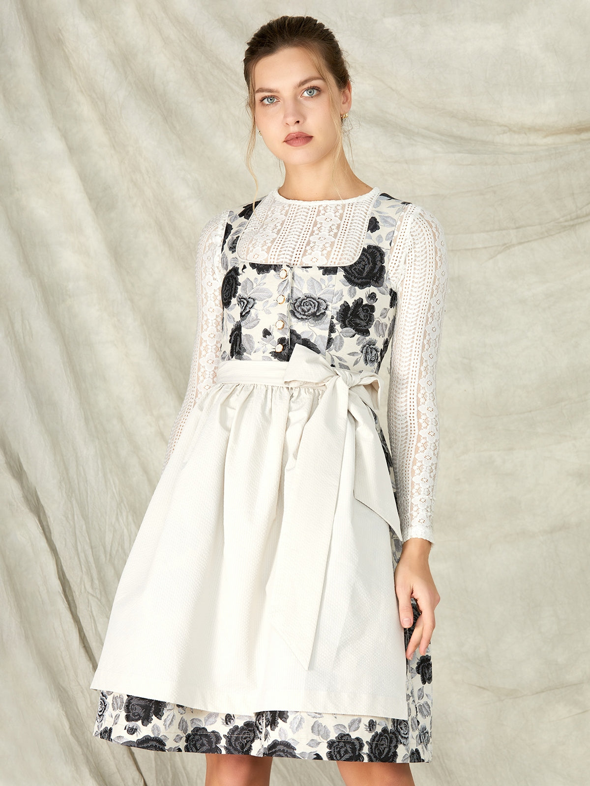 Schwarze Knöpfen Gerader Ausschnitt Dirndl Royan