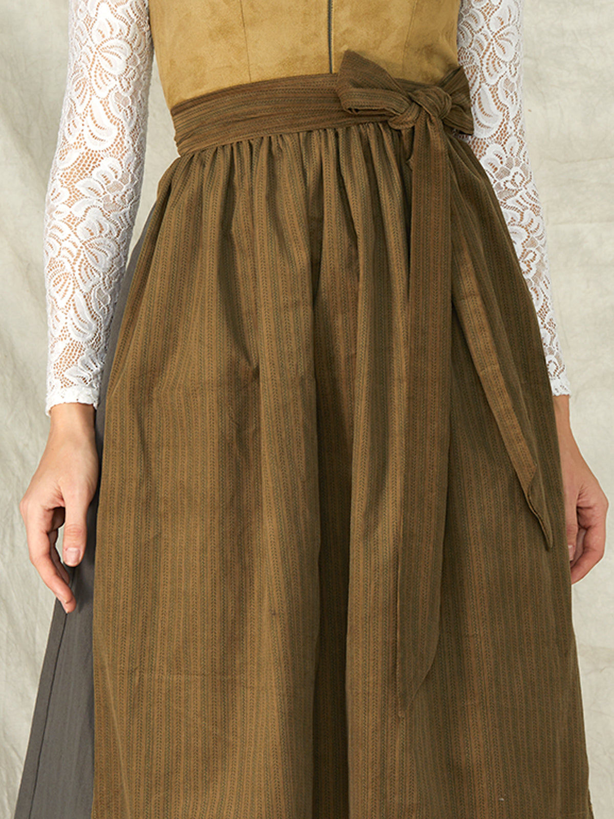 Grün Reißverschluss Vorne Gerader Ausschnitt Dirndl Karle