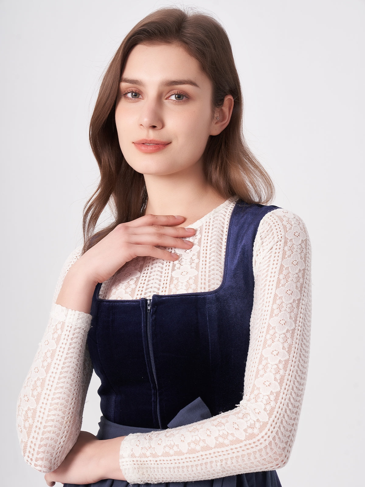 Dirndl with blue velvet bodice Melisa 