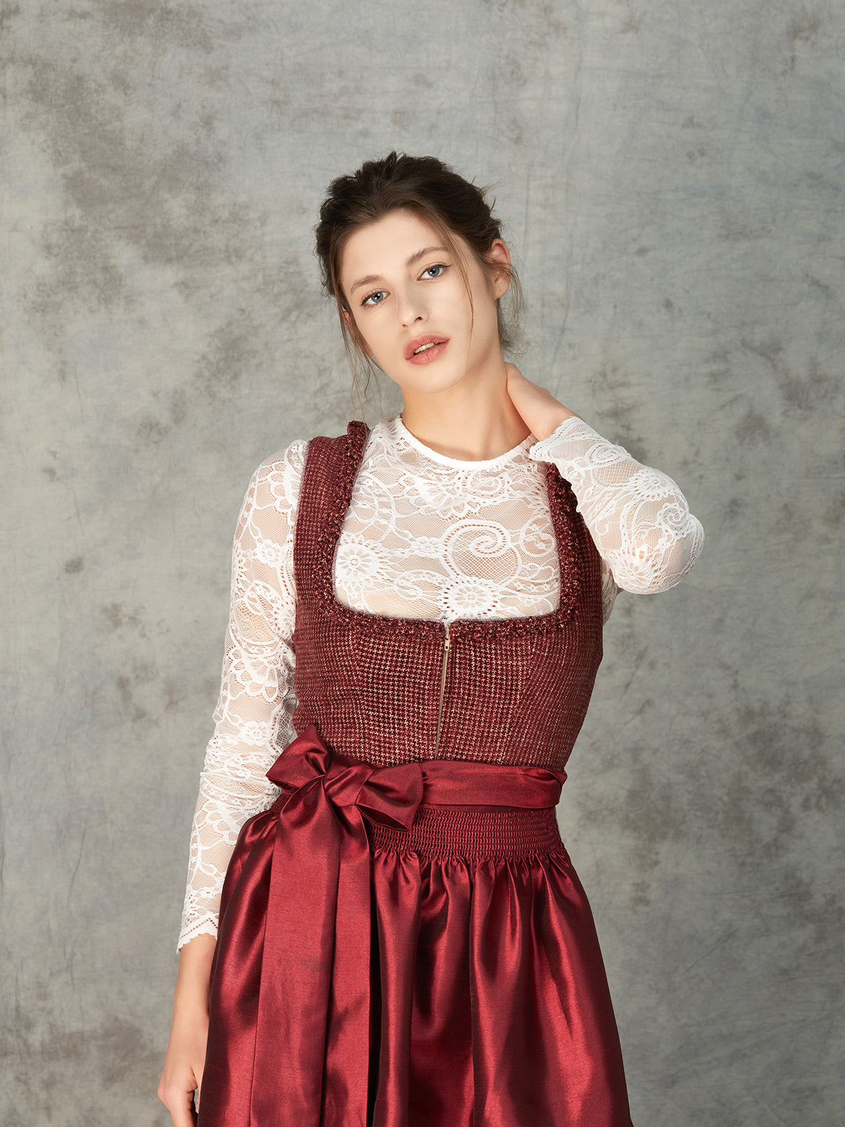 White high-necked dirndl blouse made of lace Morina 