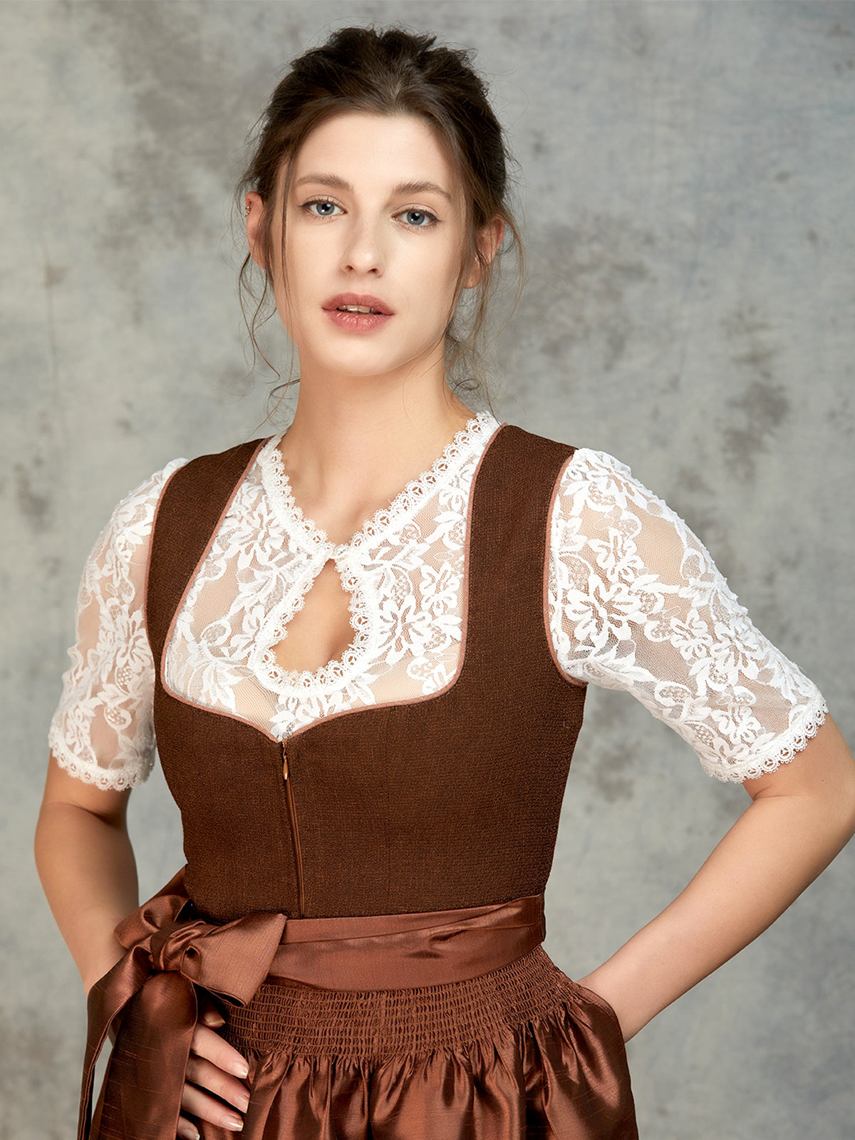 Brown plain Dirndl Hanni 