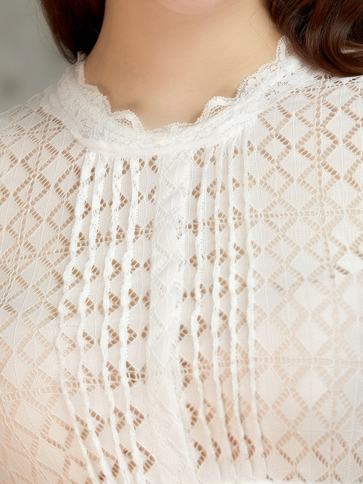 Red Dirndl with Straight Neckline Kiana 