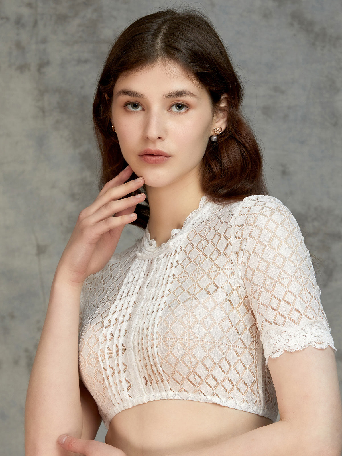 Red Dirndl with Straight Neckline Kiana 